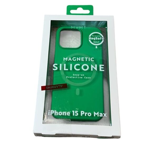 NEW MVMT iPhone 15 Pro Max Phone Case Magnetic Silicone Green NIB - Picture 1 of 5